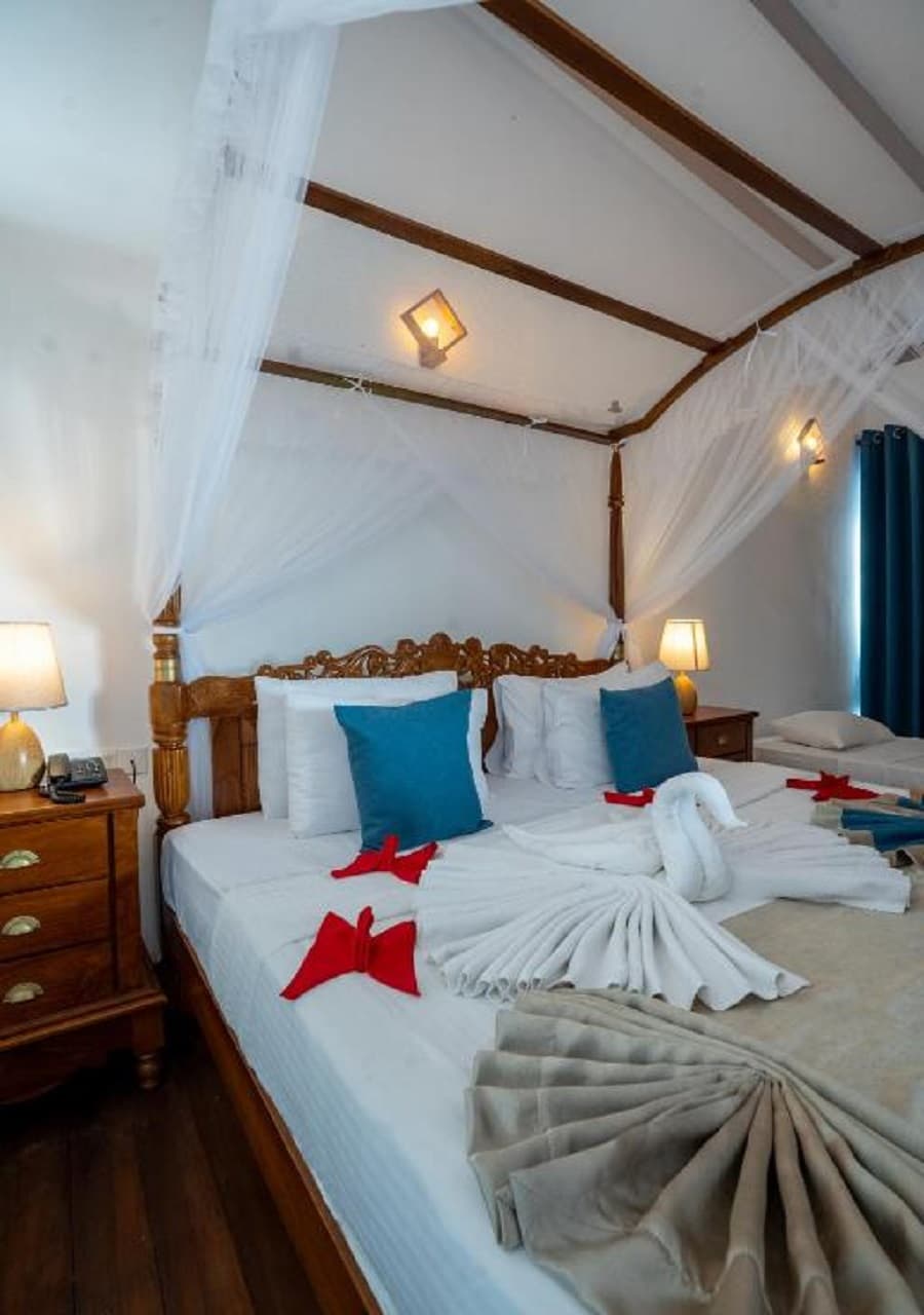 Superior Honeymoon Canopy Suite at Rock Fort Beach Resort Unawatuna