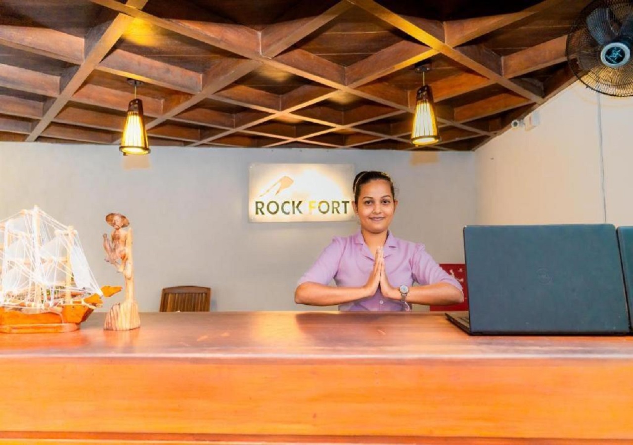Traditional Ayubowan Front Desk Reception